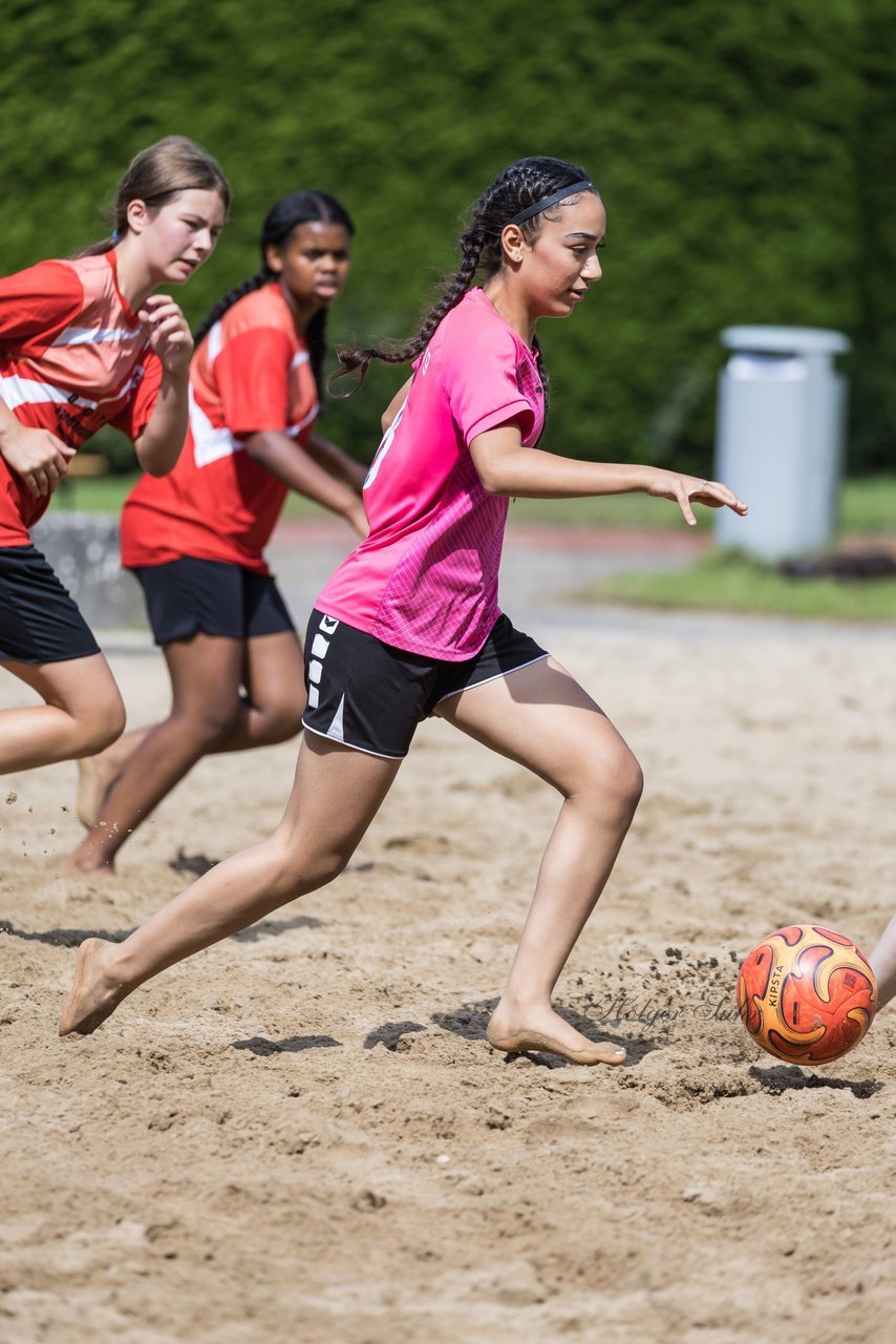 Bild 116 - wBJ/wCJ Beachsoccer Cup